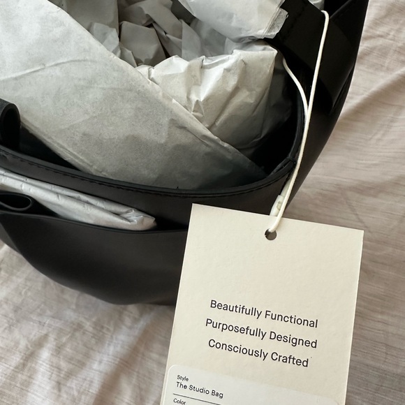 Everlane The Studio Bag Black Italian Leather NWT 100% Premium Leather - Picture 3 of 9